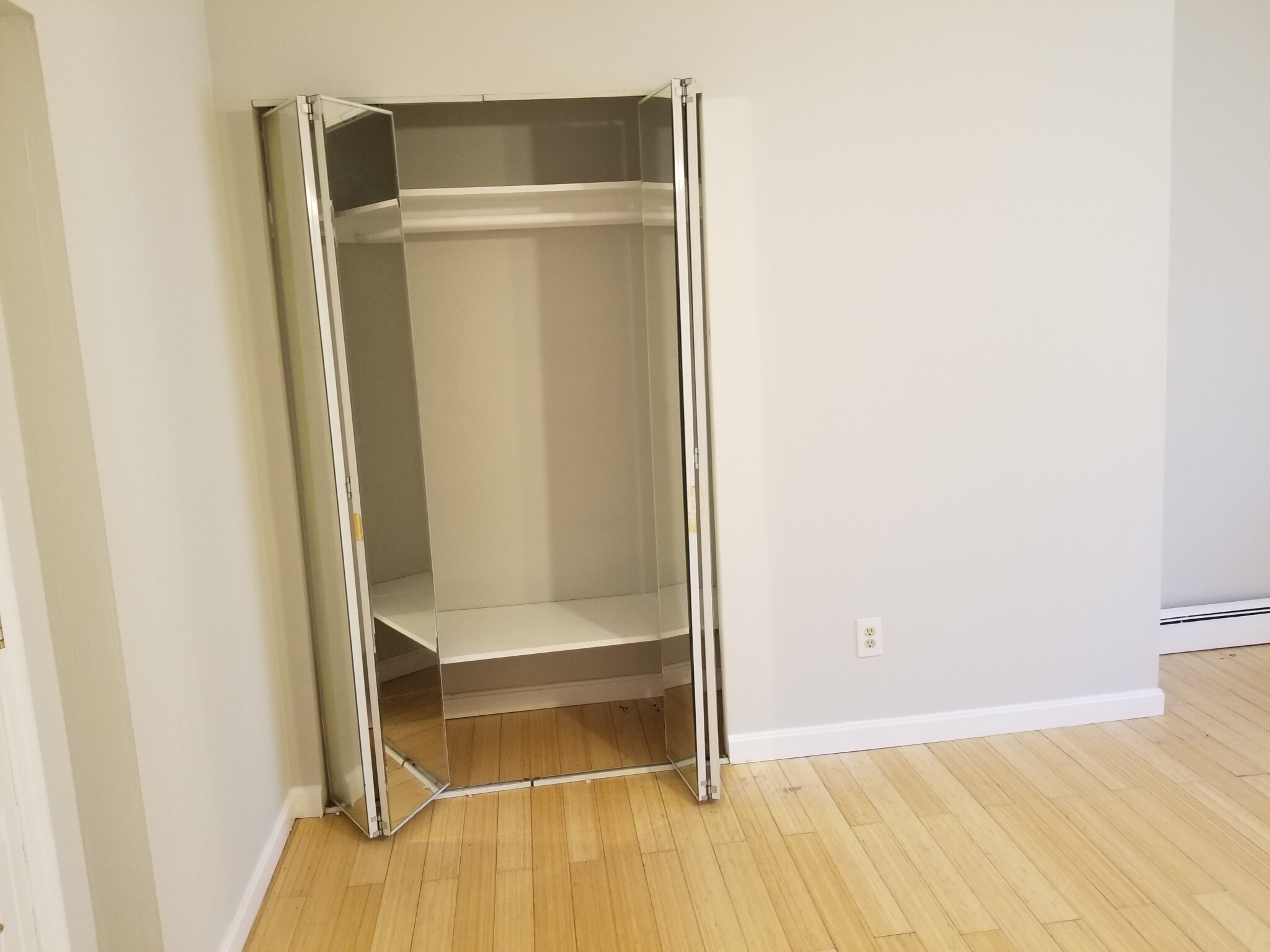 1 bed, 1 bath apartment for rent at 247 Bennington St Unit 1, East Boston — photo 14 of 15