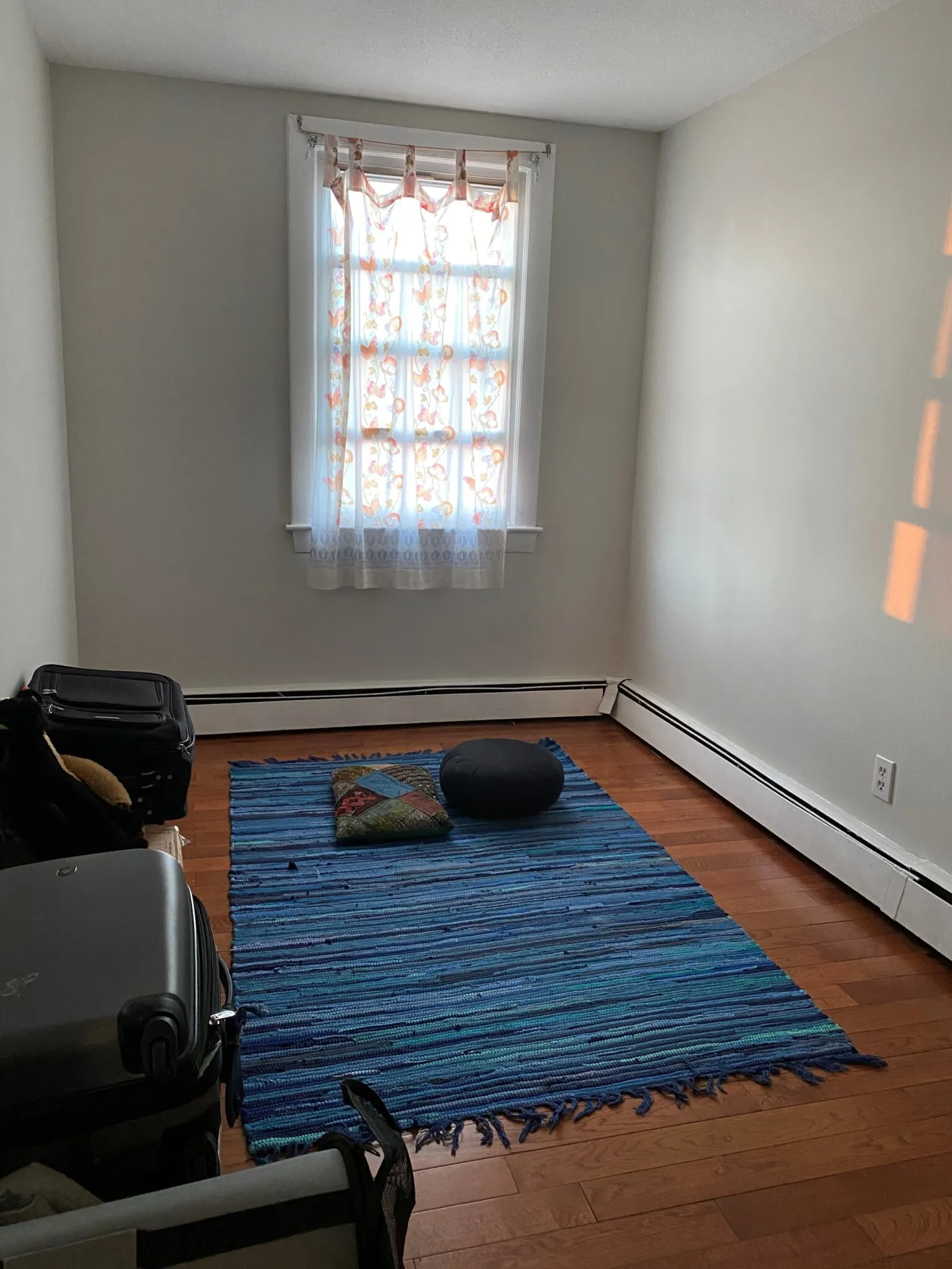 2 bed, 1 bath apartment for rent at 247 Bennington St Unit 3, East Boston — photo 14 of 26