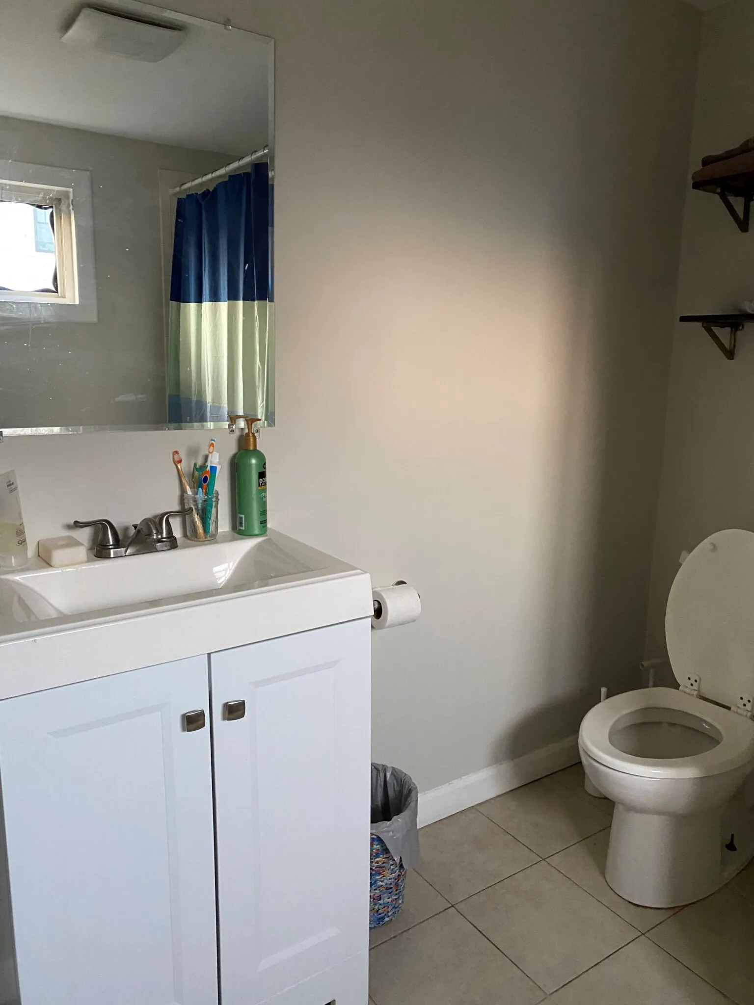 2 bed, 1 bath apartment for rent at 247 Bennington St Unit 3, East Boston — photo 11 of 26
