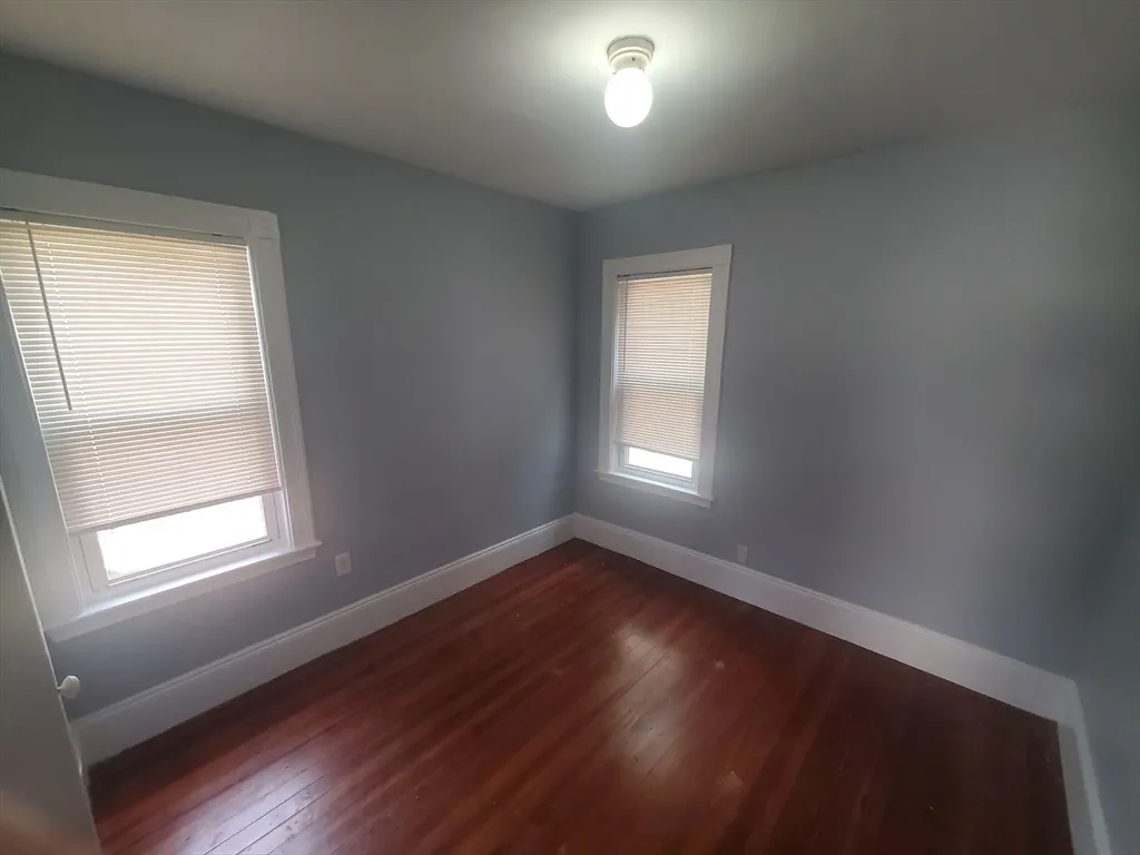 3 bed, 1 bath apartment for rent at 247 Boston St Unit 1, Dorchester — photo 17 of 17