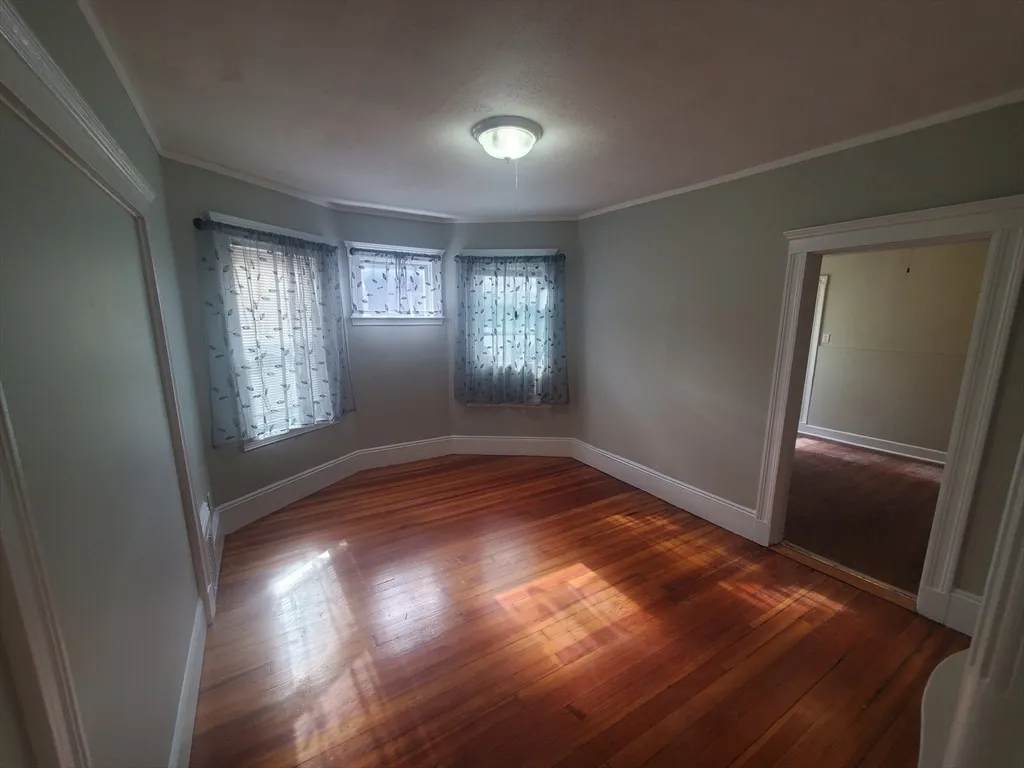 3 bed, 1 bath apartment for rent at 247 Boston St Unit 1, Dorchester — photo 14 of 17