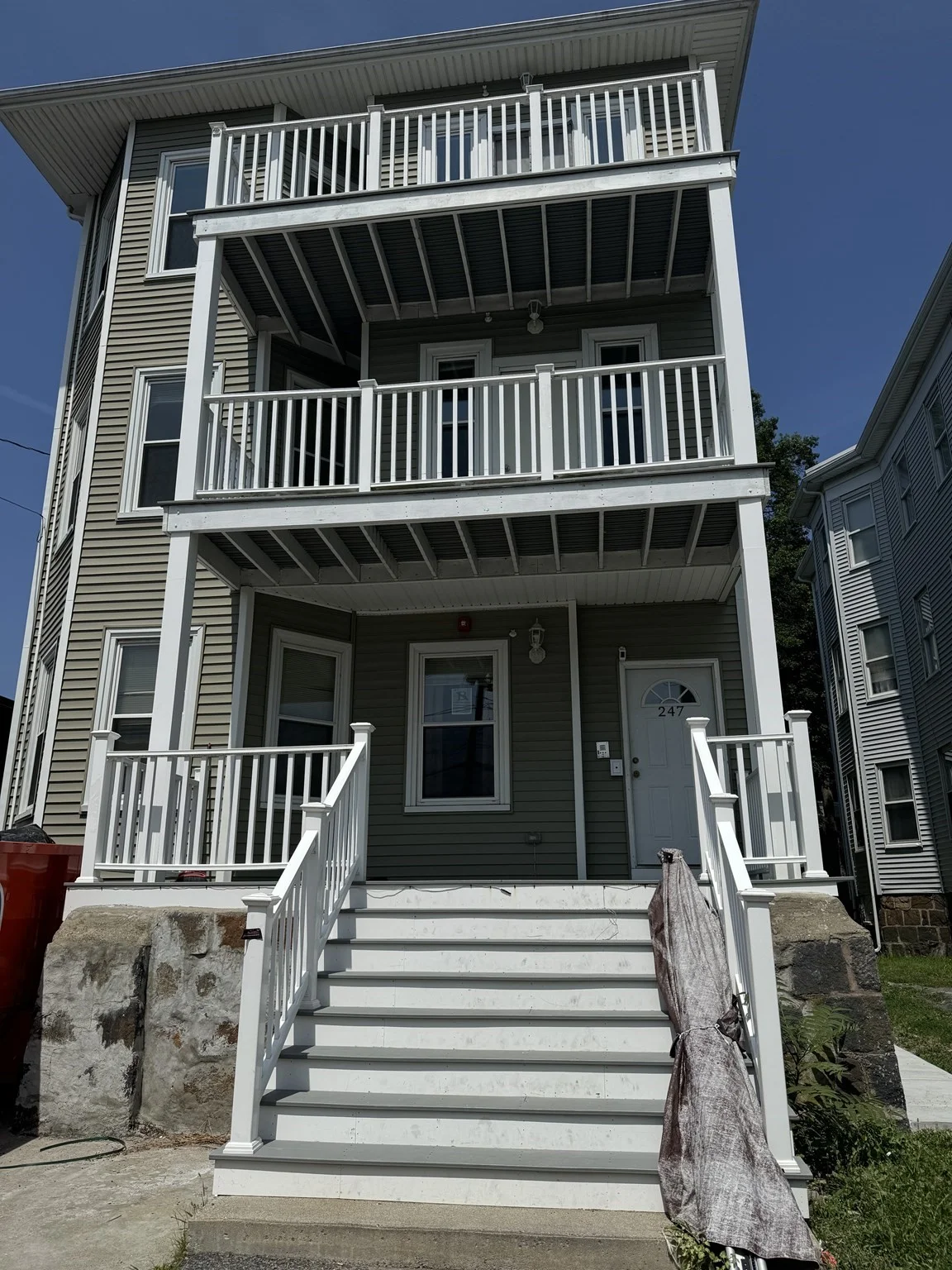 4 bed, 2 bath apartment for rent at 247 Harvard St Unit 3, Dorchester — photo 12 of 13