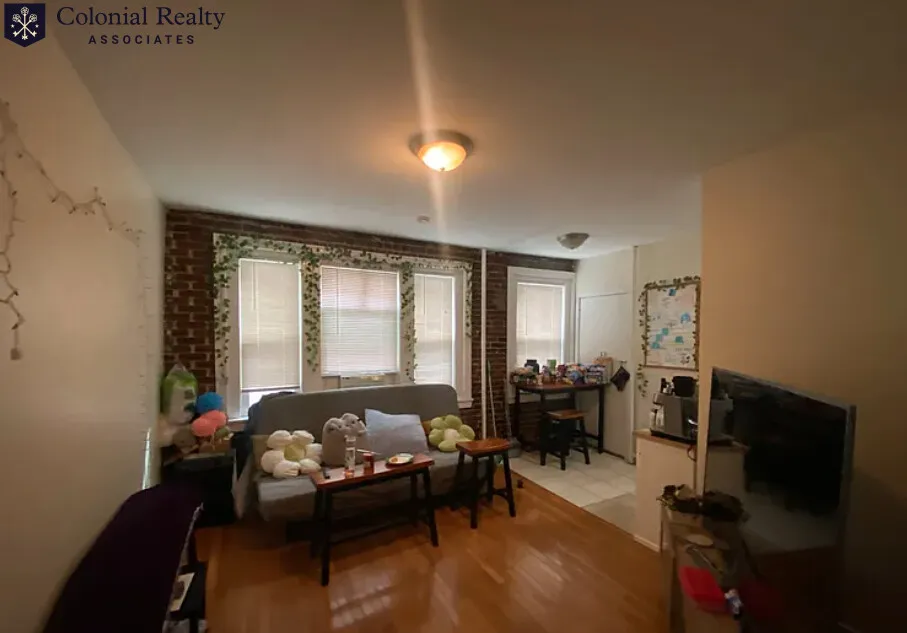 2 bed, 1 bath apartment for rent at 247 Kelton St Unit 23, Allston — photo 2 of 10
