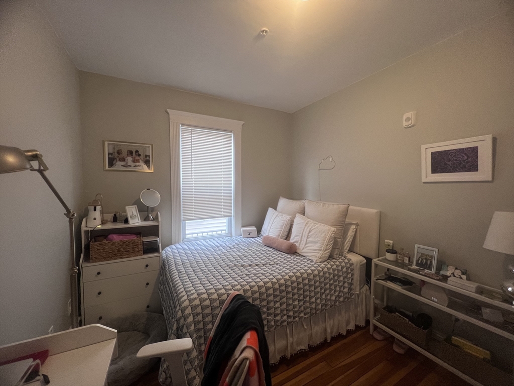 4 bed, 2 bath apartment for rent at 247 L St Unit 1, South Boston — photo 13 of 23