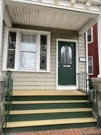 5 bed, 2 bath apartment for rent at 247 L St Unit 2, South Boston — photo 16 of 24