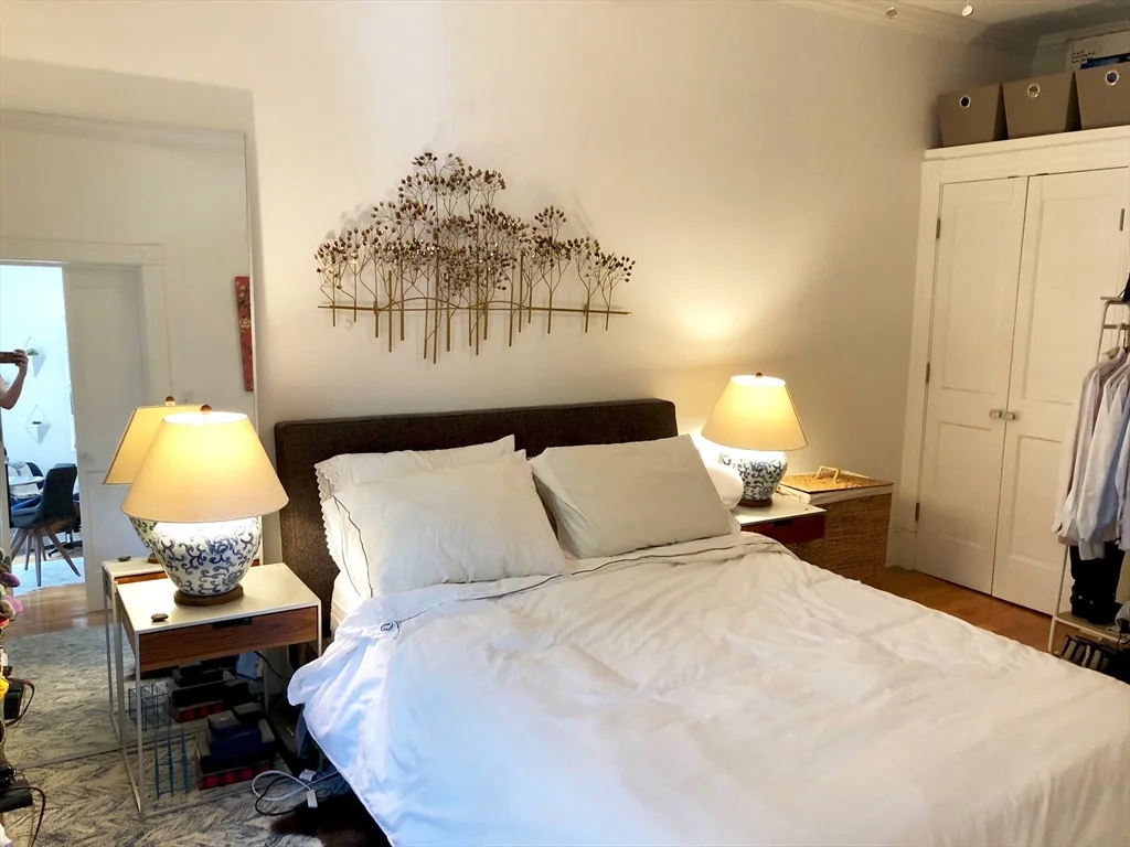 1 bed, 1 bath apartment for rent at 247 Newbury St Unit 2R, Back Bay — photo 7 of 7