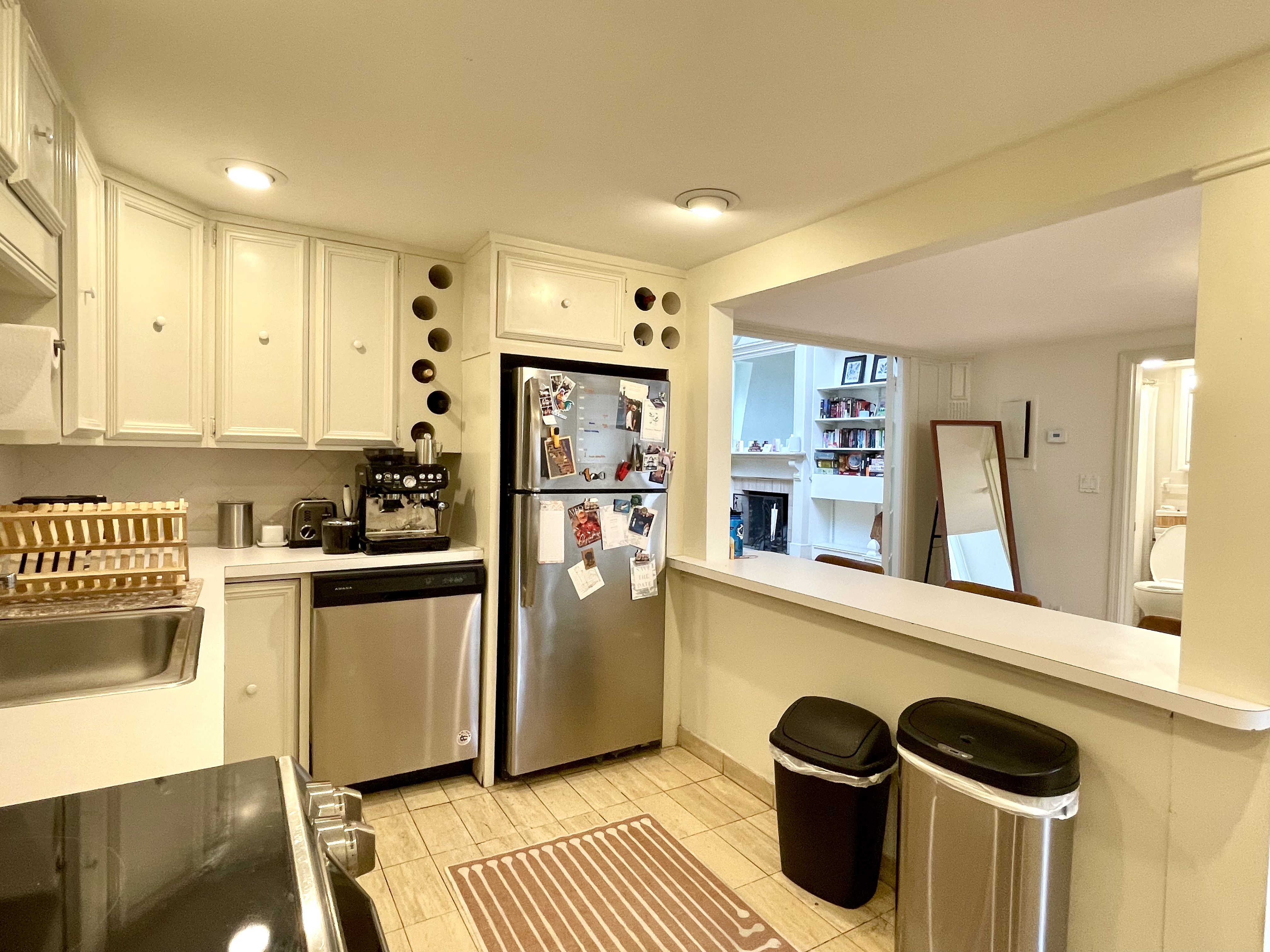 1.5 bed, 2 bath apartment for rent at 247 Newbury St Unit 4, Back Bay — photo 12 of 24