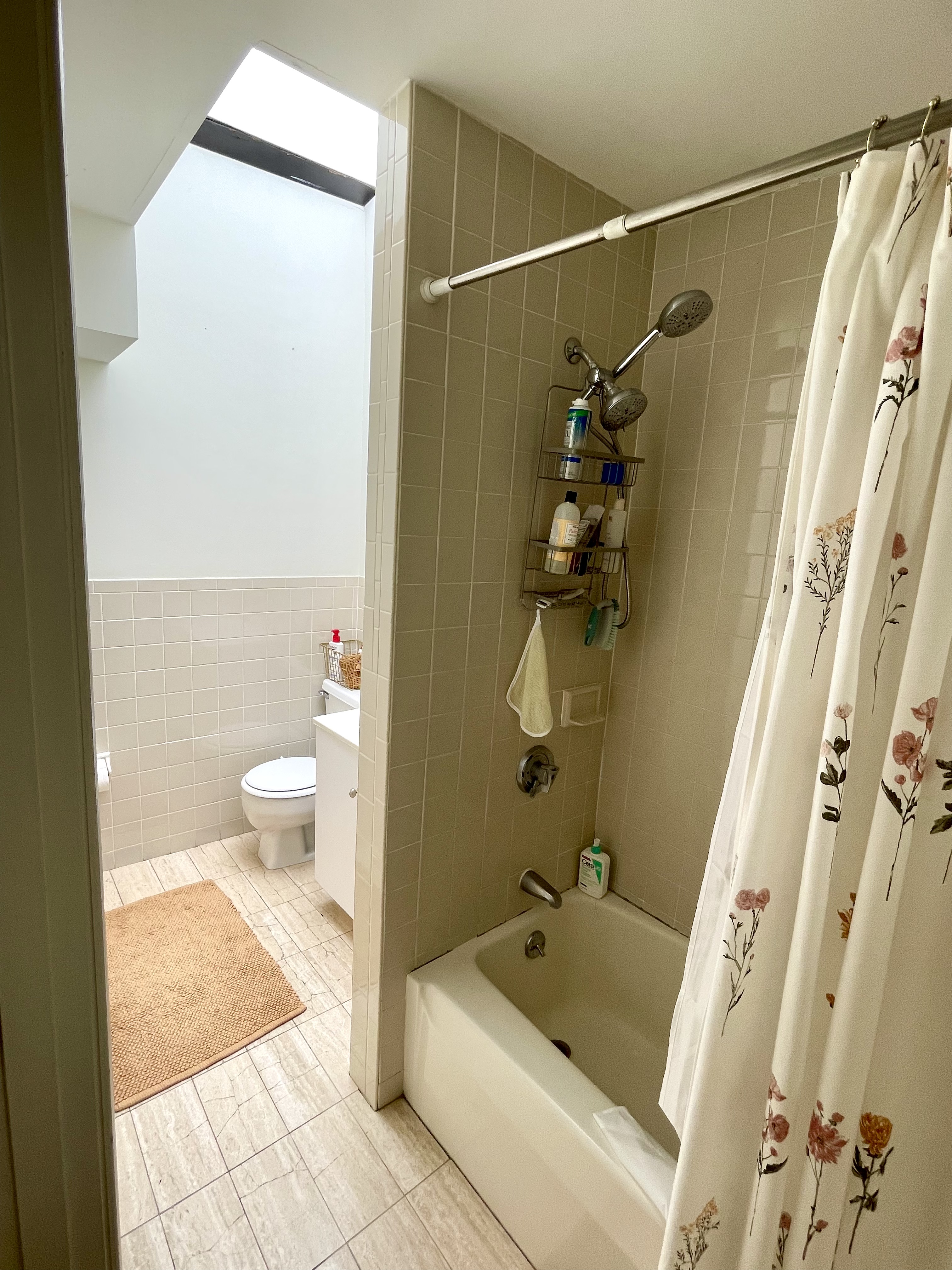 1.5 bed, 2 bath apartment for rent at 247 Newbury St Unit 4, Back Bay — photo 22 of 24