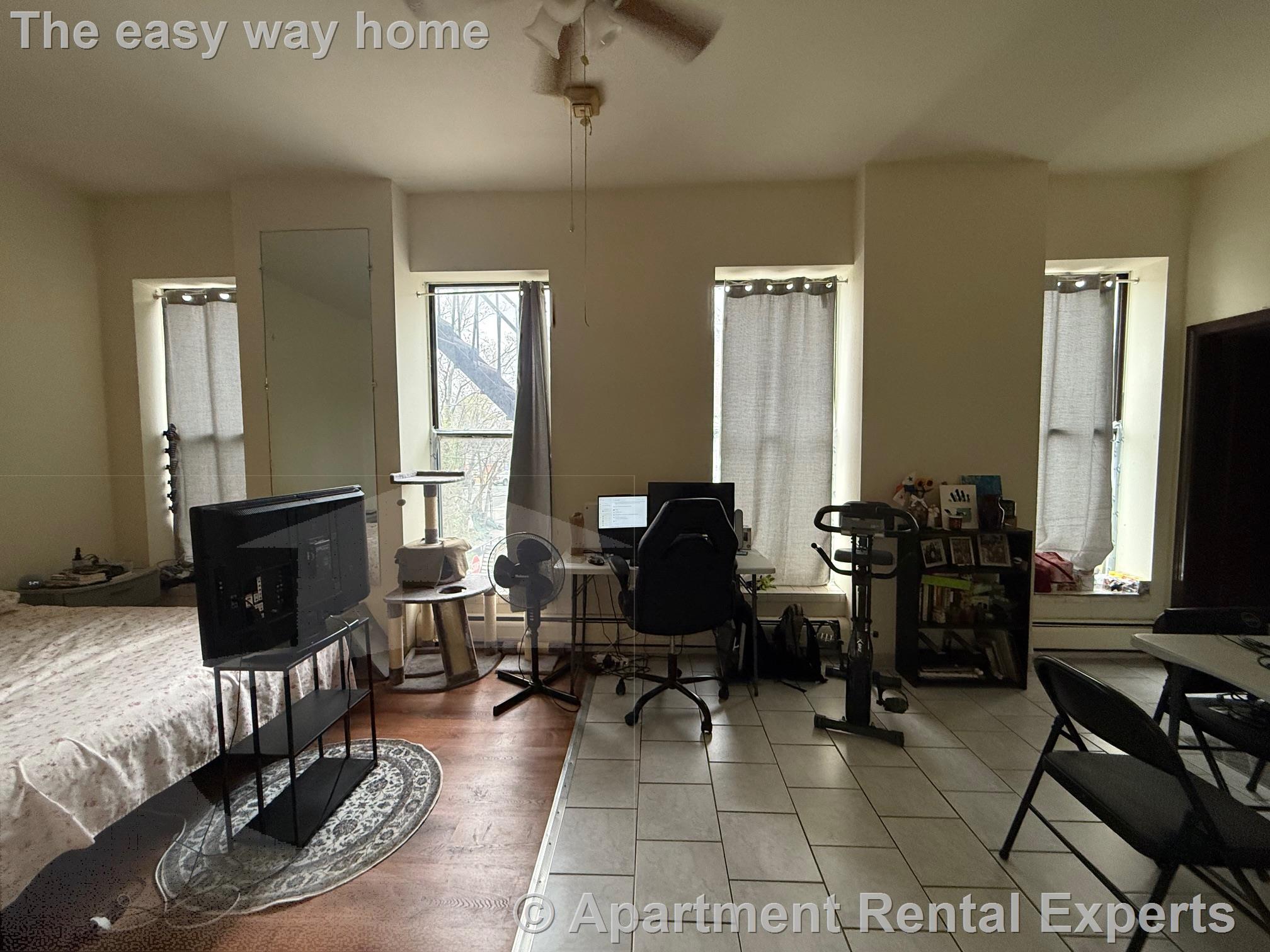 Studio bed, 1 bath apartment for rent at 247 Pearl St Unit 203, Winter Hill — photo 7 of 9