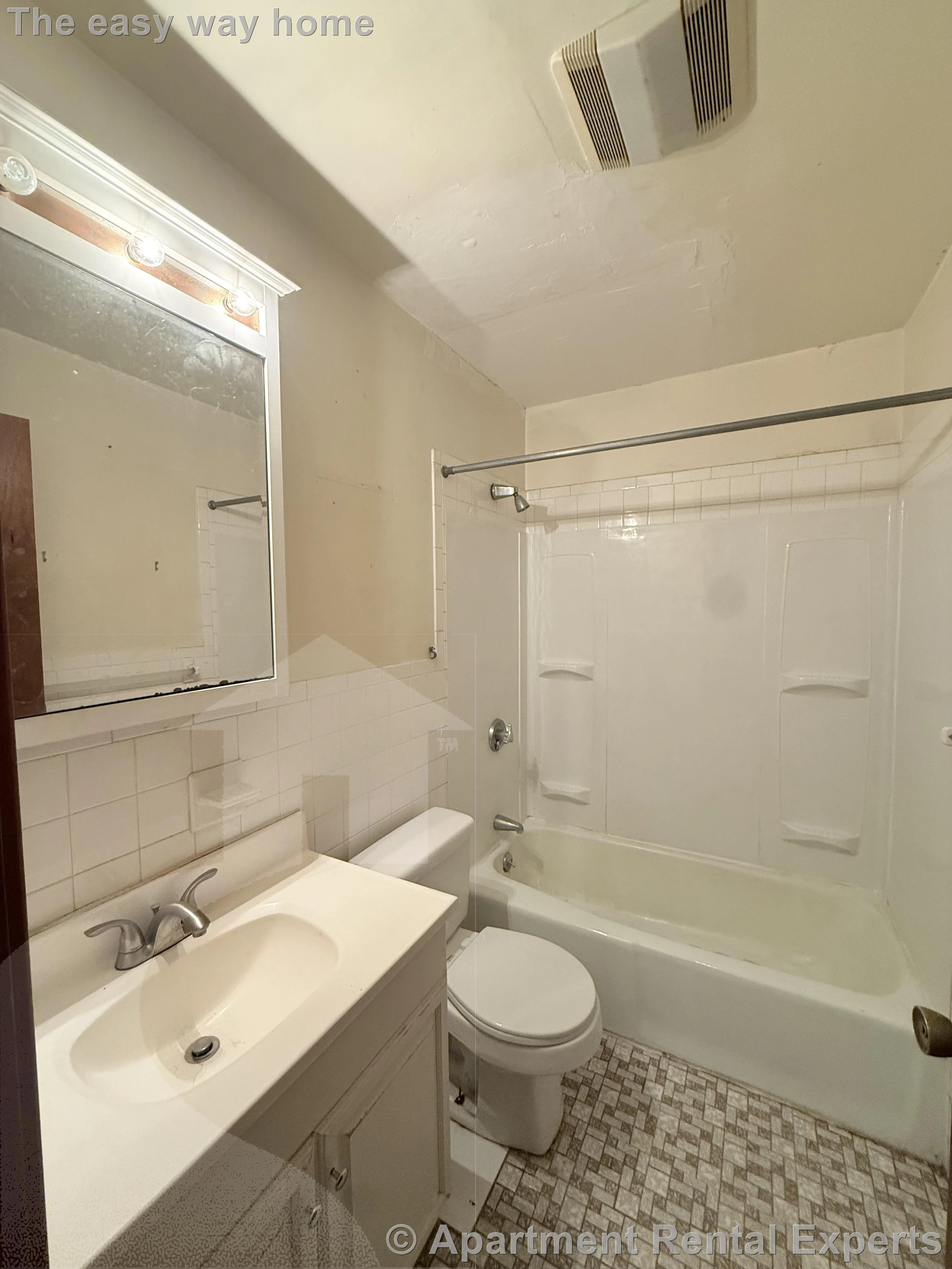 1 bed, 1 bath apartment for rent at 247 Pearl St Unit 303, Winter Hill — photo 7 of 8