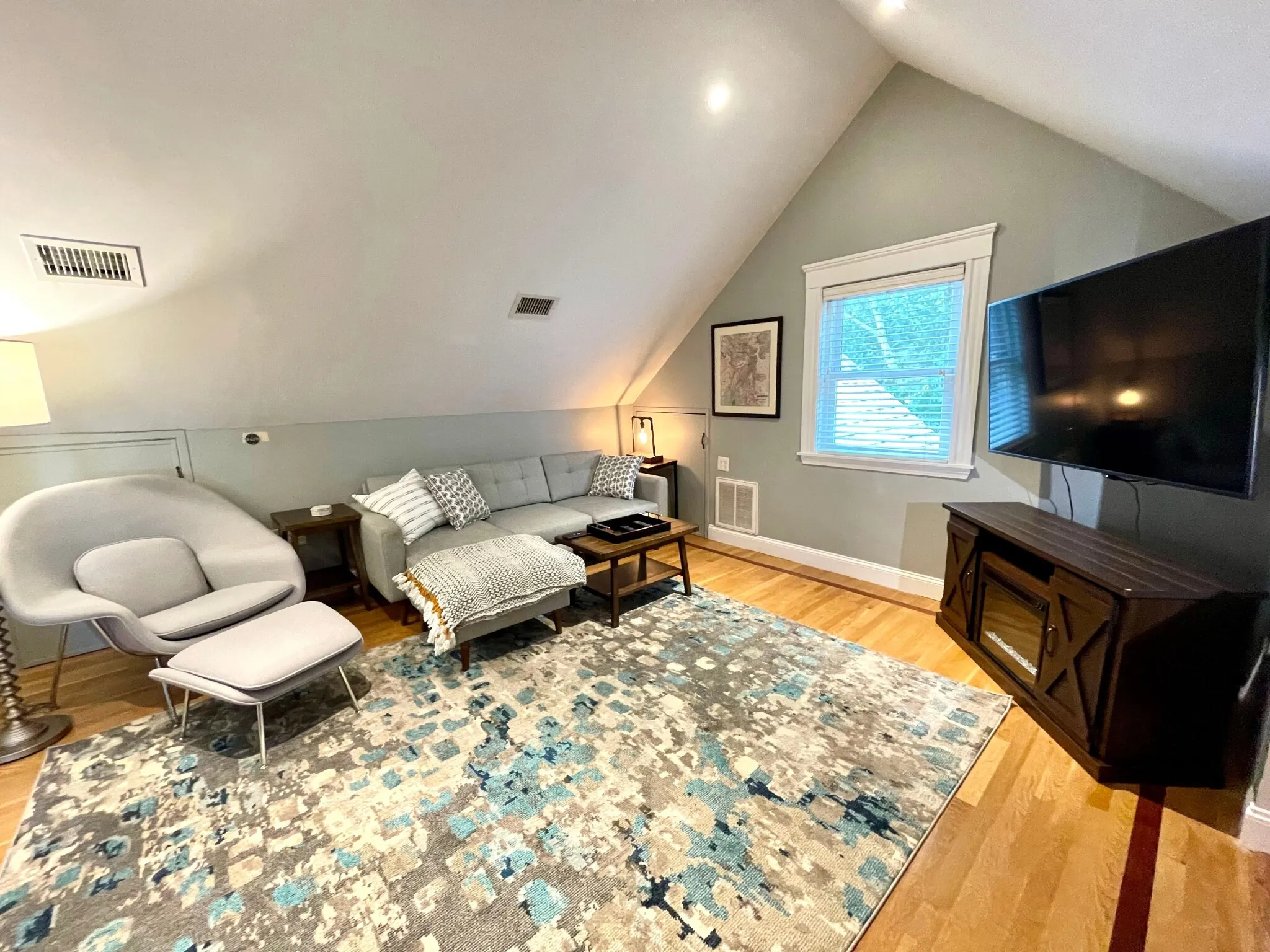 1 bed, 1 bath apartment for rent at 247 Savin Hill Ave Unit 3, Dorchester — photo 27 of 43