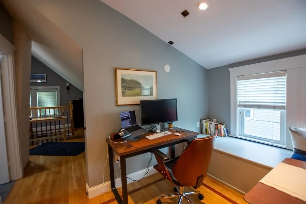 1 bed, 1 bath apartment for rent at 247 Savin Hill Ave Unit 3, Dorchester — photo 24 of 43