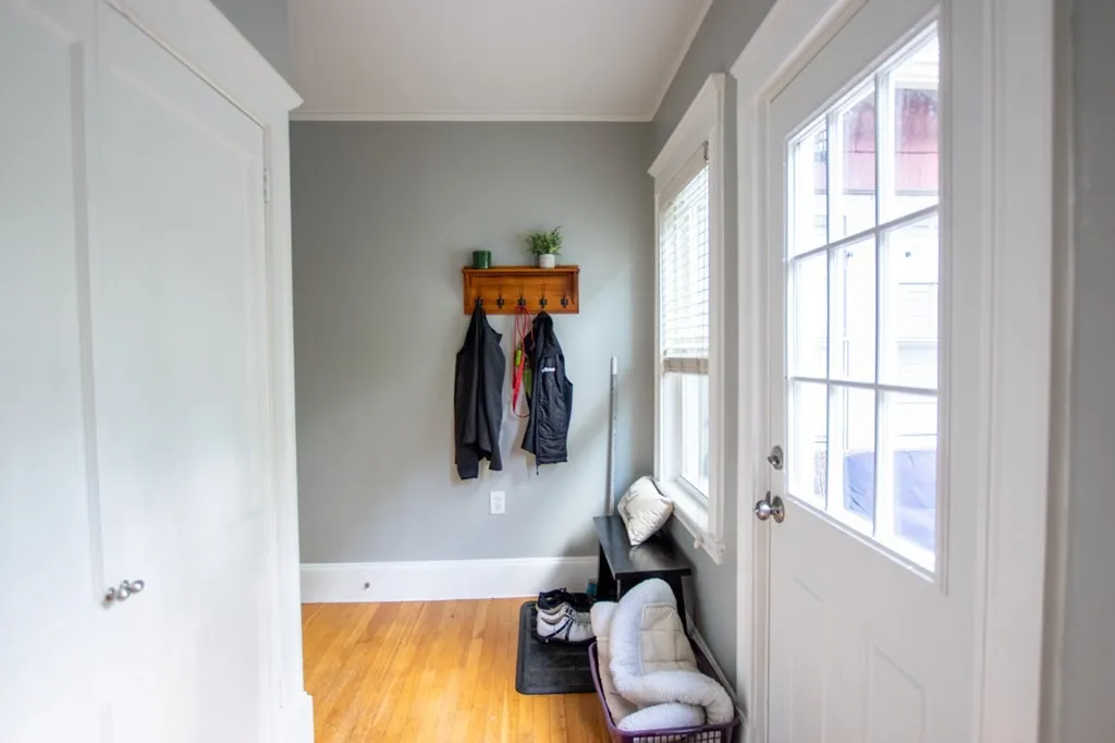 1 bed, 1 bath apartment for rent at 247 Savin Hill Ave Unit 3, Dorchester — photo 36 of 43