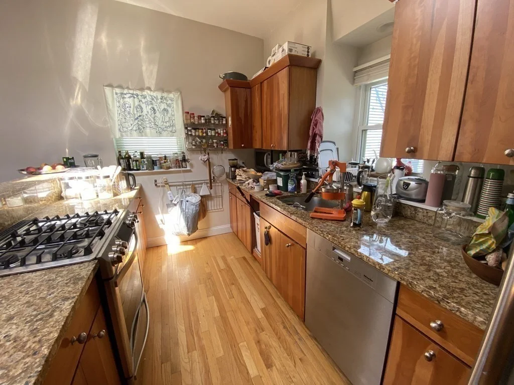 1 bed, 1 bath apartment for rent at 247 Washington St Unit A, The Port — photo 4 of 15