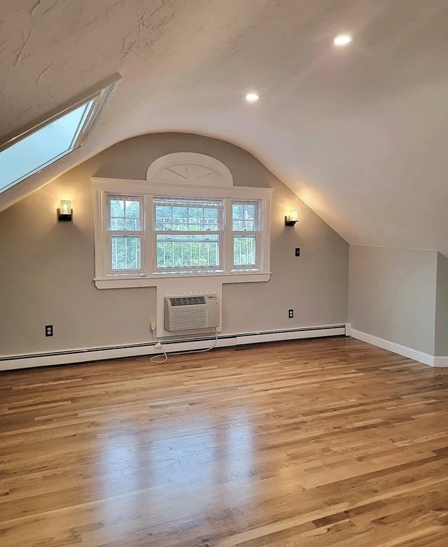 1 bed, 1 bath apartment for rent at 248 Blue Hills Pkwa Unit 3, Milton — photo 1 of 39