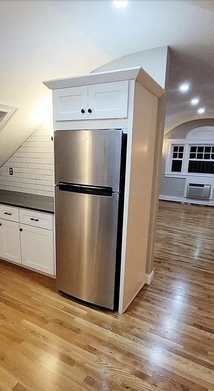 1 bed, 1 bath apartment for rent at 248 Blue Hills Pkwa Unit 3, Milton — photo 6 of 39