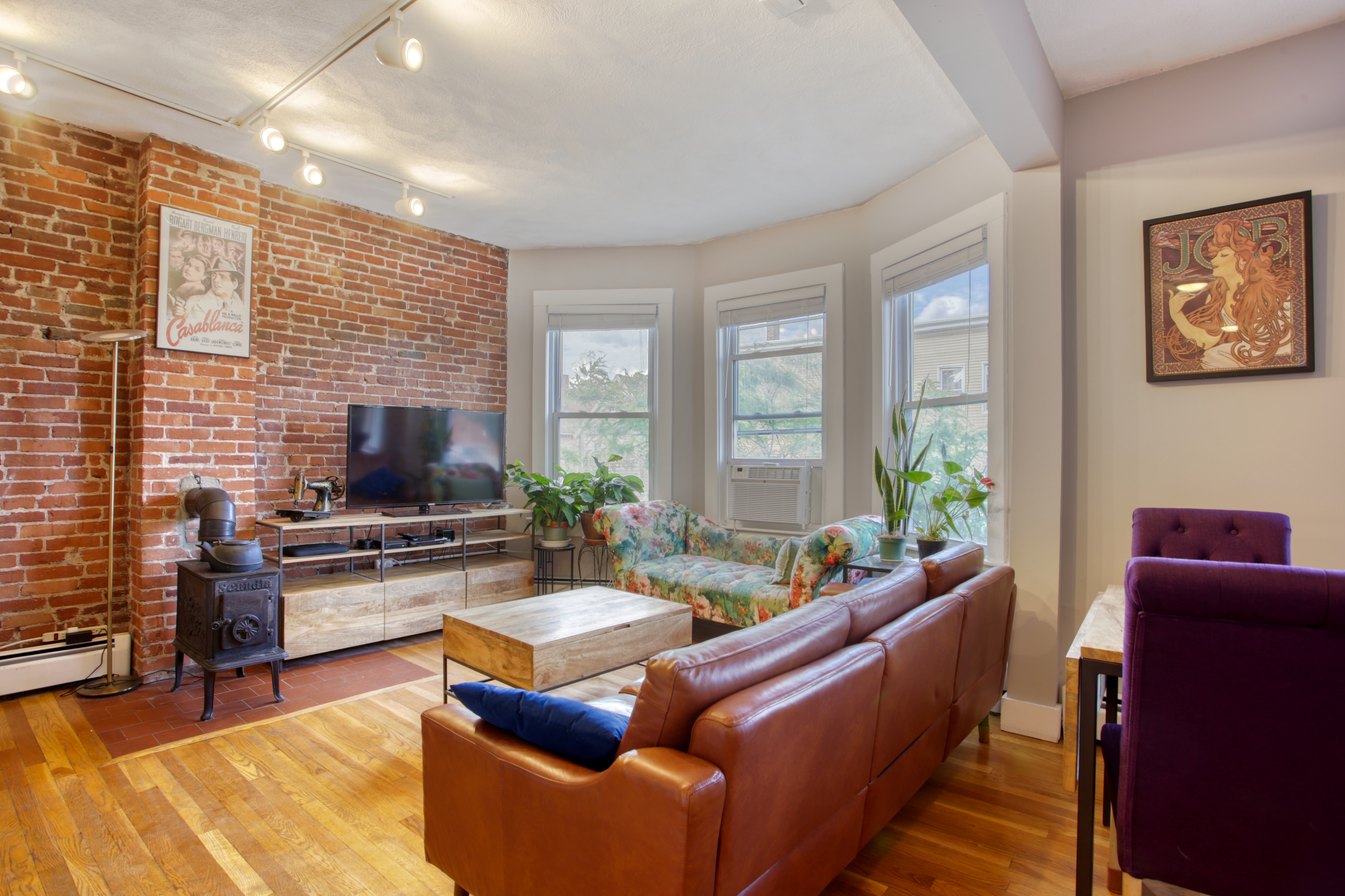 2 bed, 1 bath apartment for rent at 248 Hampshire St Unit 2, Inman Square — photo 2 of 14