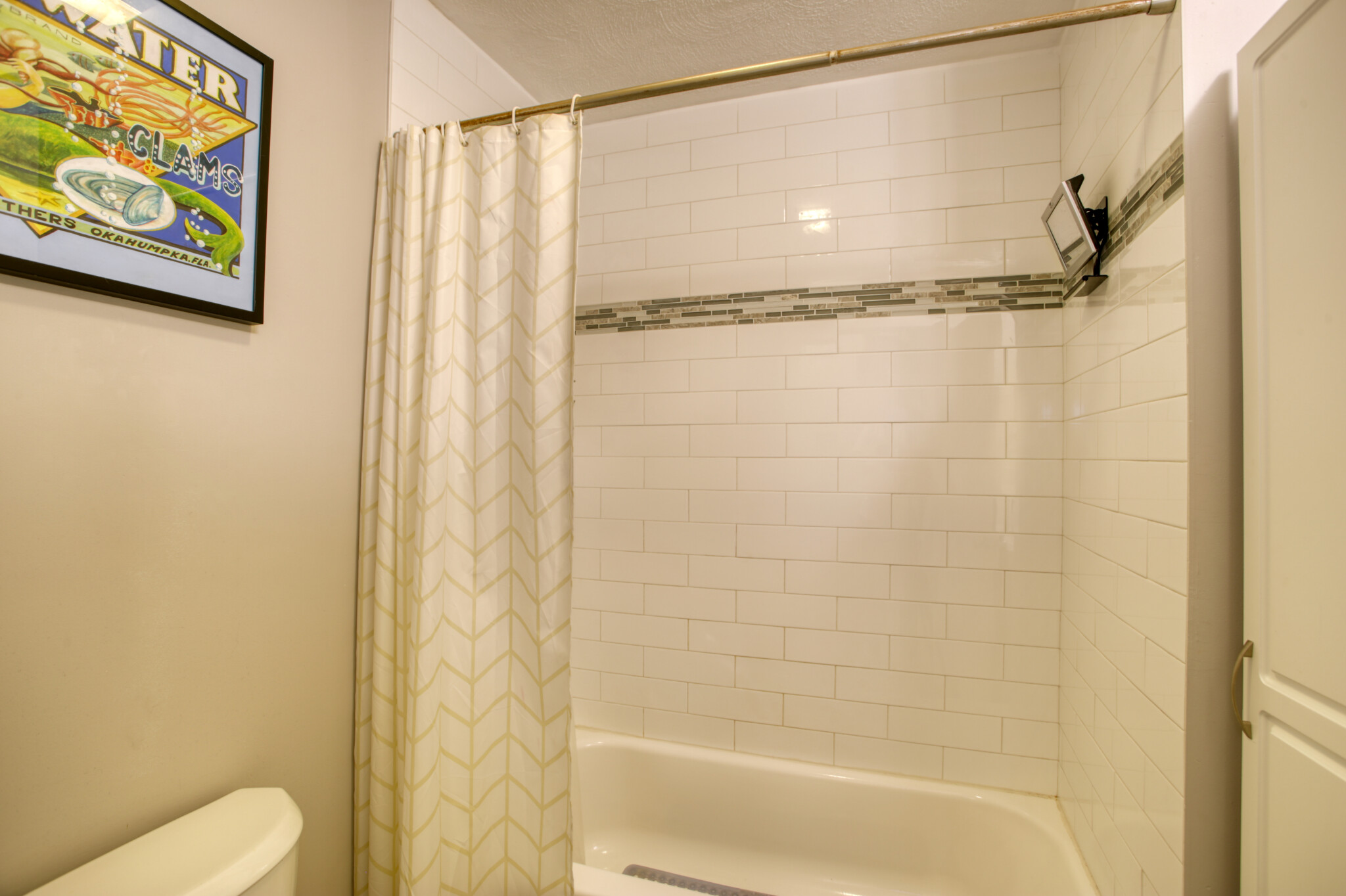 2 bed, 1 bath apartment for rent at 248 Hampshire St Unit 2, Inman Square — photo 11 of 14