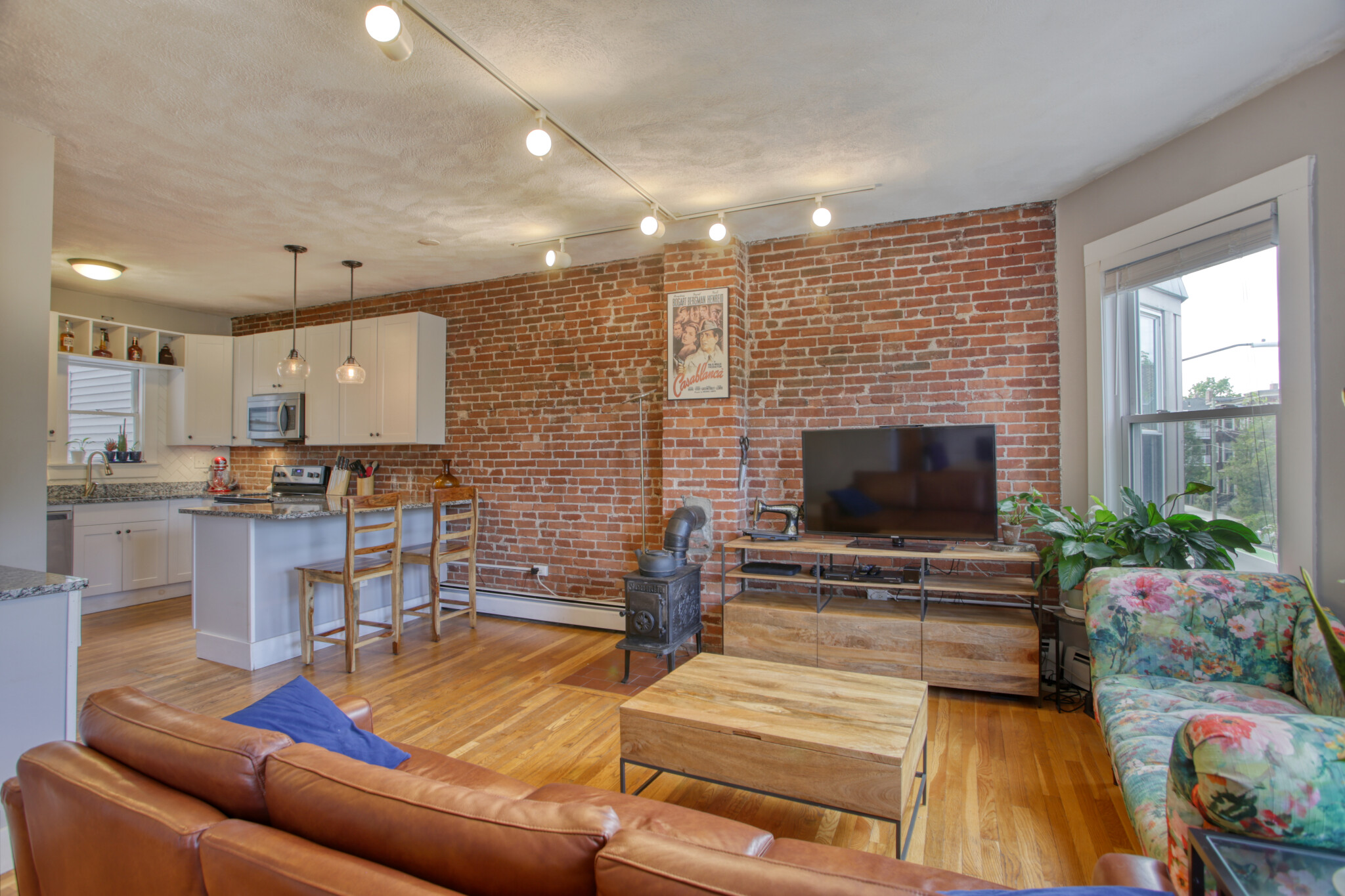 2 bed, 1 bath apartment for rent at 248 Hampshire St Unit 2, Inman Square — photo 1 of 14
