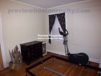 2 bed, 1 bath apartment for rent at 248 Kelton St Unit 4P, Allston — photo 3 of 10