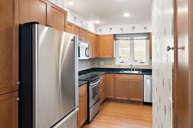 2 bed, 2 bath apartment for rent at 248 Kenrick St Unit 248, Newton — photo 7 of 20