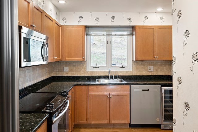 2 bed, 2 bath apartment for rent at 248 Kenrick St Unit 248, Newton — photo 8 of 20