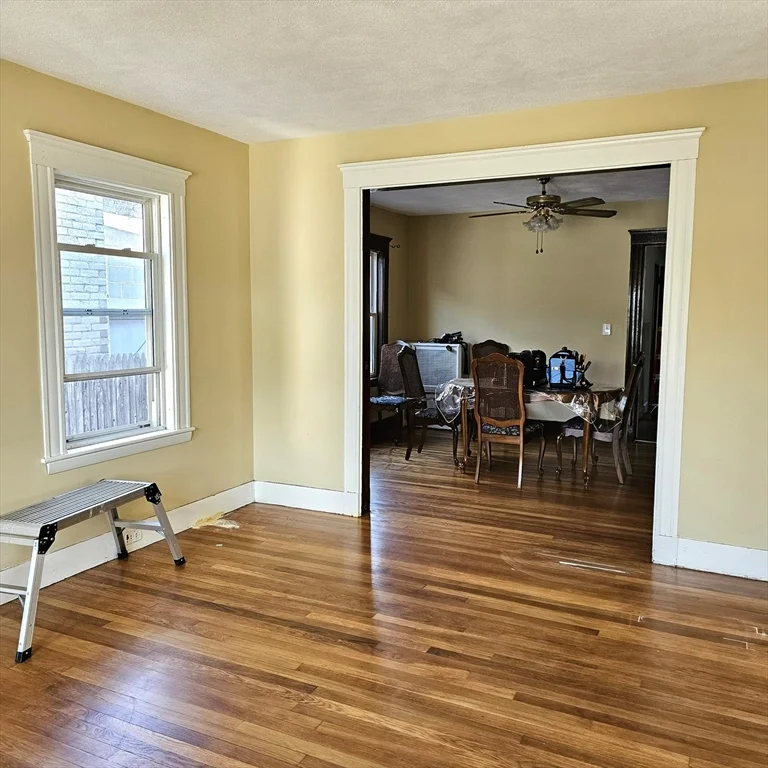 3 bed, 1 bath apartment for rent at 248 N Beacon St Unit 1, Watertown — photo 11 of 14