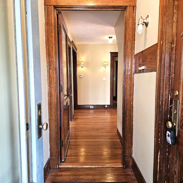 3 bed, 1 bath apartment for rent at 248 N Beacon St Unit 1, Watertown — photo 3 of 14