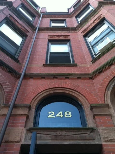 Studio bed, 1 bath apartment for rent at 248 Newbury St Unit 4, Back Bay — photo 12 of 12