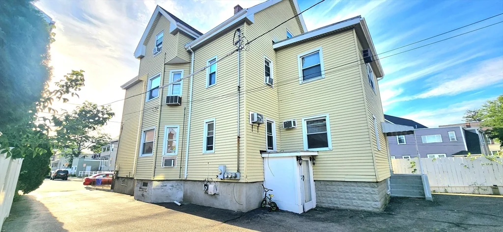 2 bed, 1 bath apartment for rent at 248 Pearl St Unit 1, Malden — photo 19 of 20