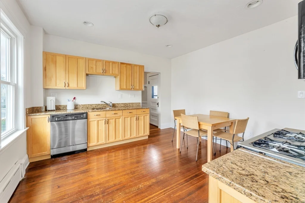 2 bed, 1 bath apartment for rent at 248 Roslindale Ave Unit 1, Roslindale — photo 14 of 22