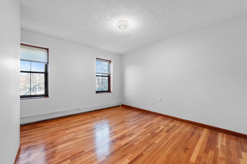 2 bed, 1 bath apartment for rent at 248 Shawmut Ave Unit 3, South End — photo 18 of 24