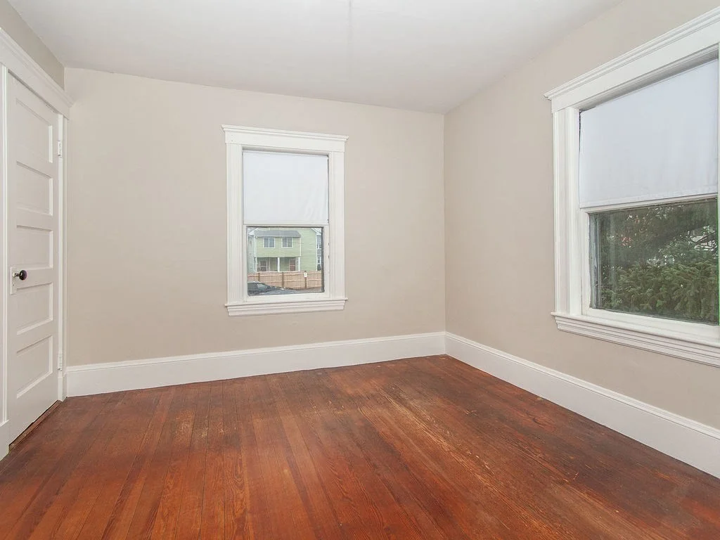 5 bed, 1 bath apartment for rent at 249 Cedar St, Magoun Square — photo 8 of 11