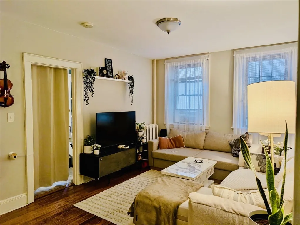 1 bed, 1 bath apartment for rent at 249 Chestnut Hill Ave Unit 24, Brighton — photo 2 of 16