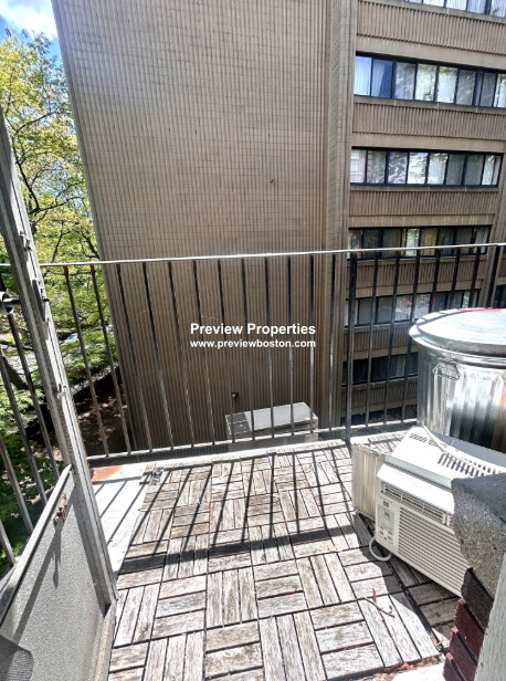 2 bed, 1 bath apartment for rent at 249 Chestnut Hill Ave Unit 32P, Brighton — photo 7 of 28