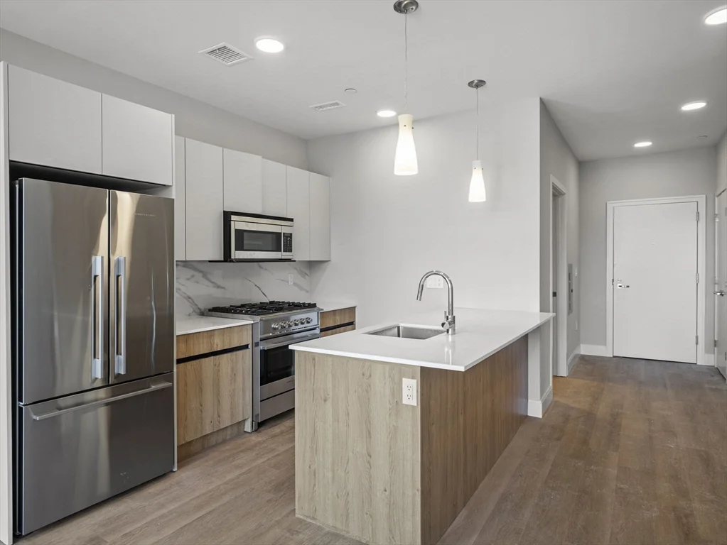 1 bed, 1 bath apartment for rent at 249 Corey Rd Unit 102, Brighton — photo 1 of 30