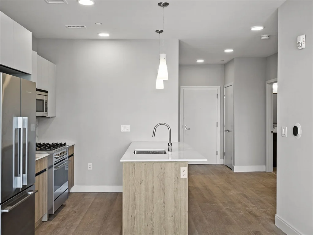 1 bed, 1 bath apartment for rent at 249 Corey Rd Unit 102, Brighton — photo 8 of 30