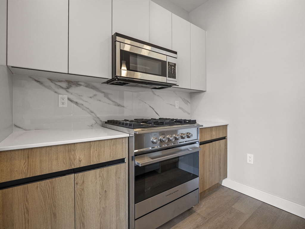 2 bed, 1 bath apartment for rent at 249 Corey Rd Unit 302, Corey Hill — photo 5 of 33