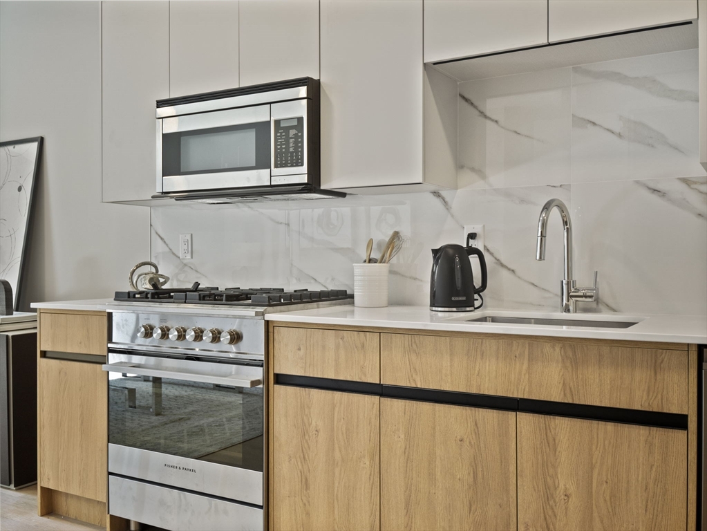 2 bed, 1 bath apartment for rent at 249 Corey Rd Unit 403, Corey Hill — photo 10 of 32