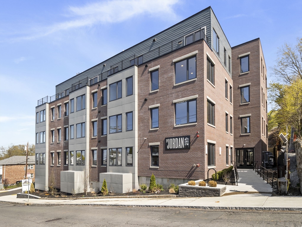 2 bed, 1 bath apartment for rent at 249 Corey Rd Unit 403, Corey Hill — photo 1 of 32