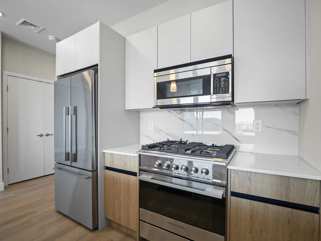 1 bed, 1 bath apartment for rent at 249 Corey Rd Unit 404, Boston — photo 8 of 31