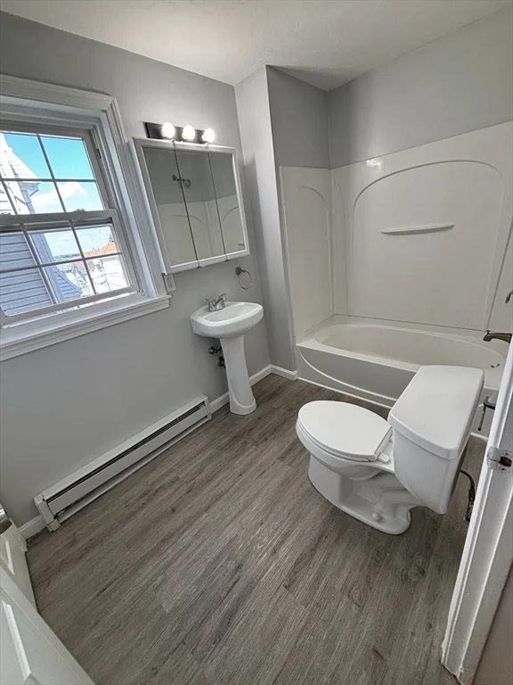 2 bed, 1 bath apartment for rent at 249 Division St Unit 1C, Fall River — photo 3 of 7