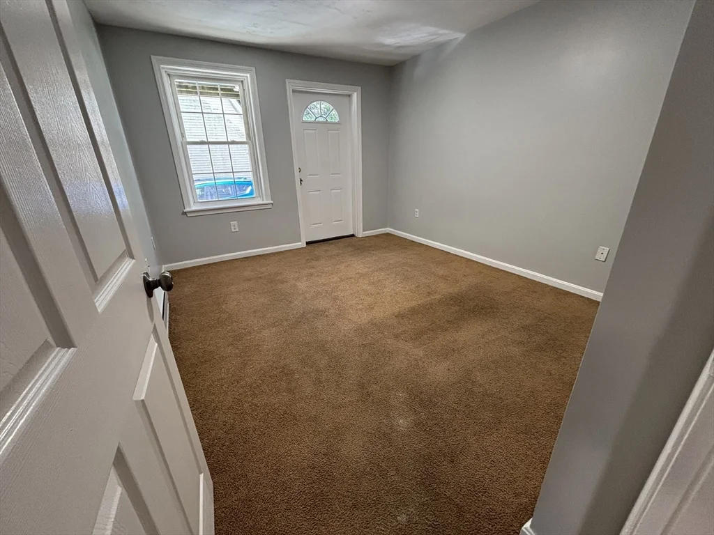 2 bed, 1 bath apartment for rent at 249 Division St Unit 1C, Fall River — photo 6 of 7