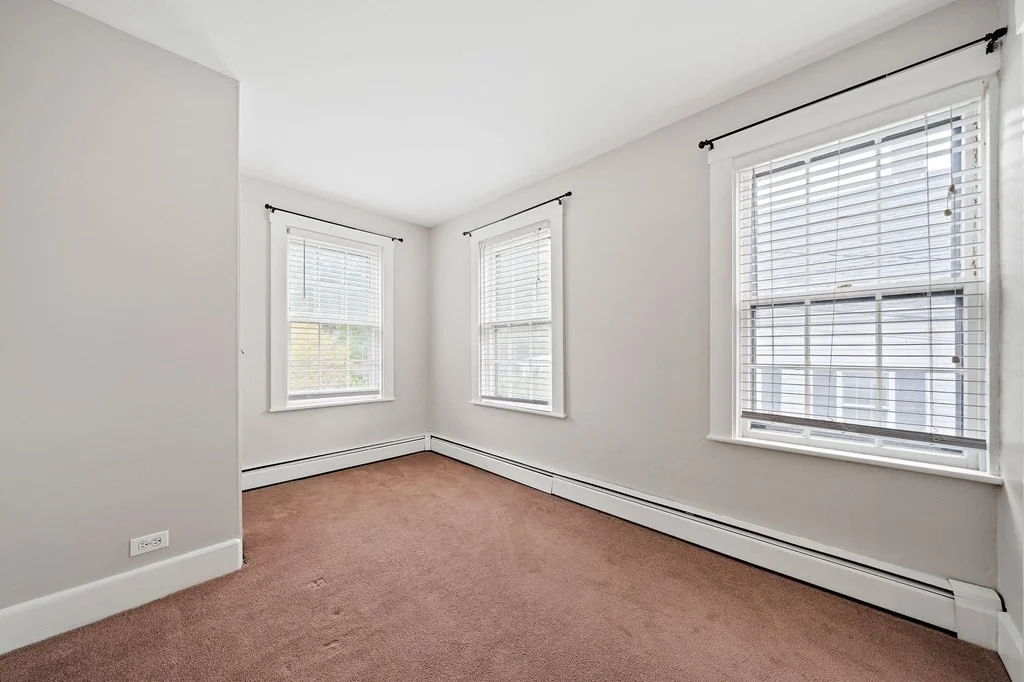 2 bed, 1 bath apartment for rent at 249 North St Unit 1, Hingham Center — photo 12 of 19