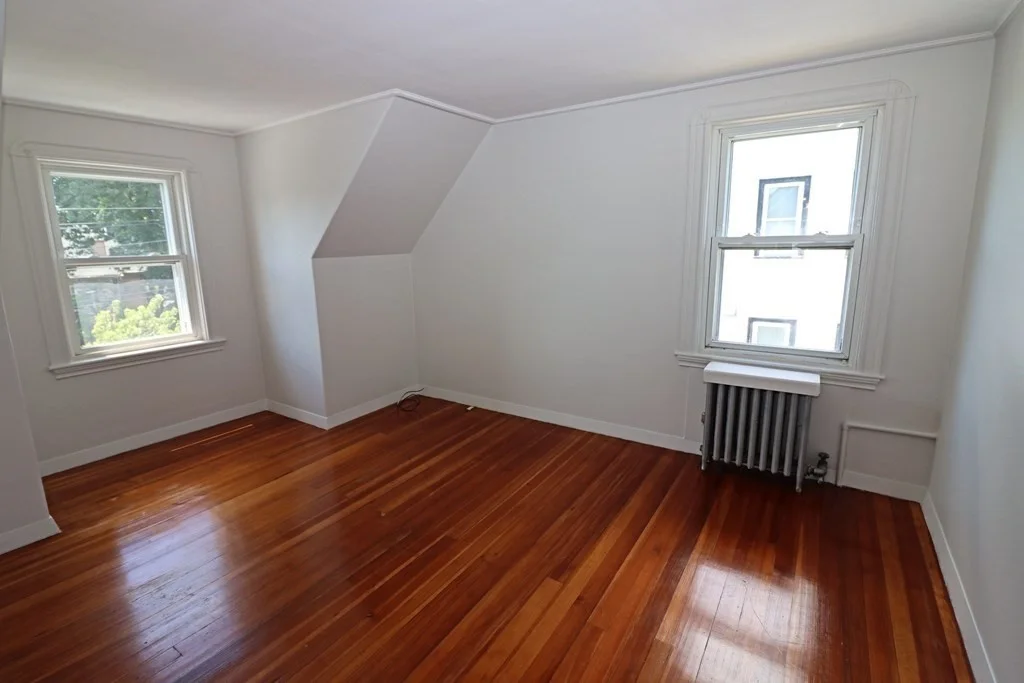 1 bed, 1 bath apartment for rent at 249 Pleasant St Unit 2, Winthrop — photo 4 of 7