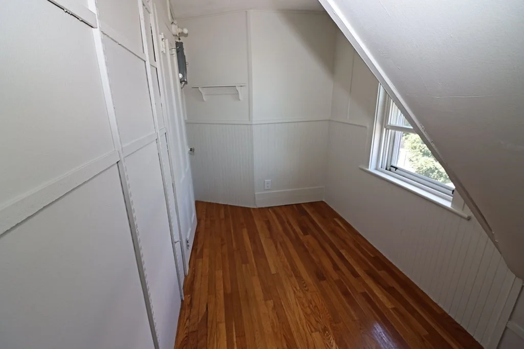 1 bed, 1 bath apartment for rent at 249 Pleasant St Unit 3, Winthrop — photo 7 of 7