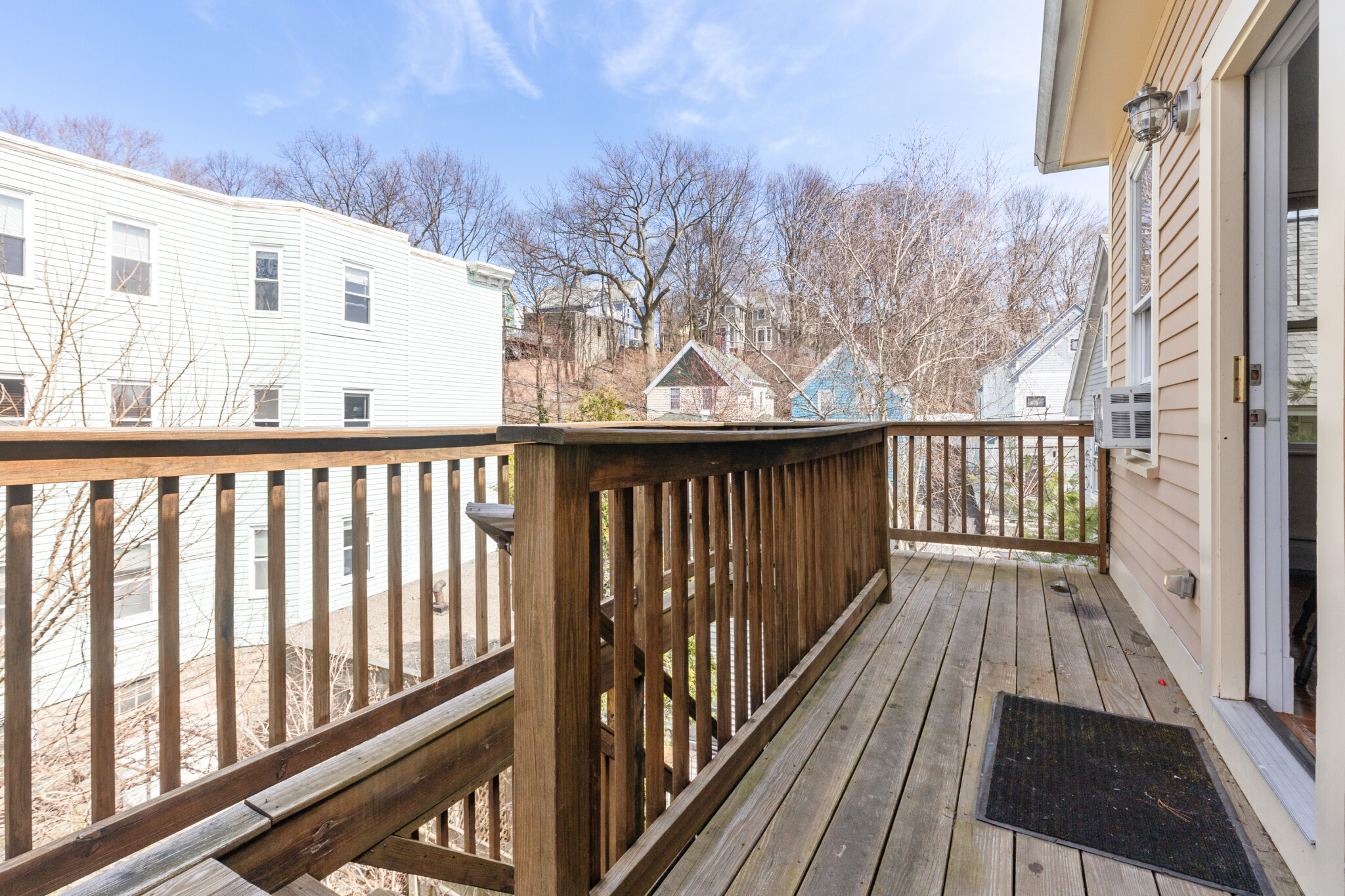 3 bed, 1 bath apartment for rent at 249 Summer St Unit 1L, Spring Hill — photo 5 of 7