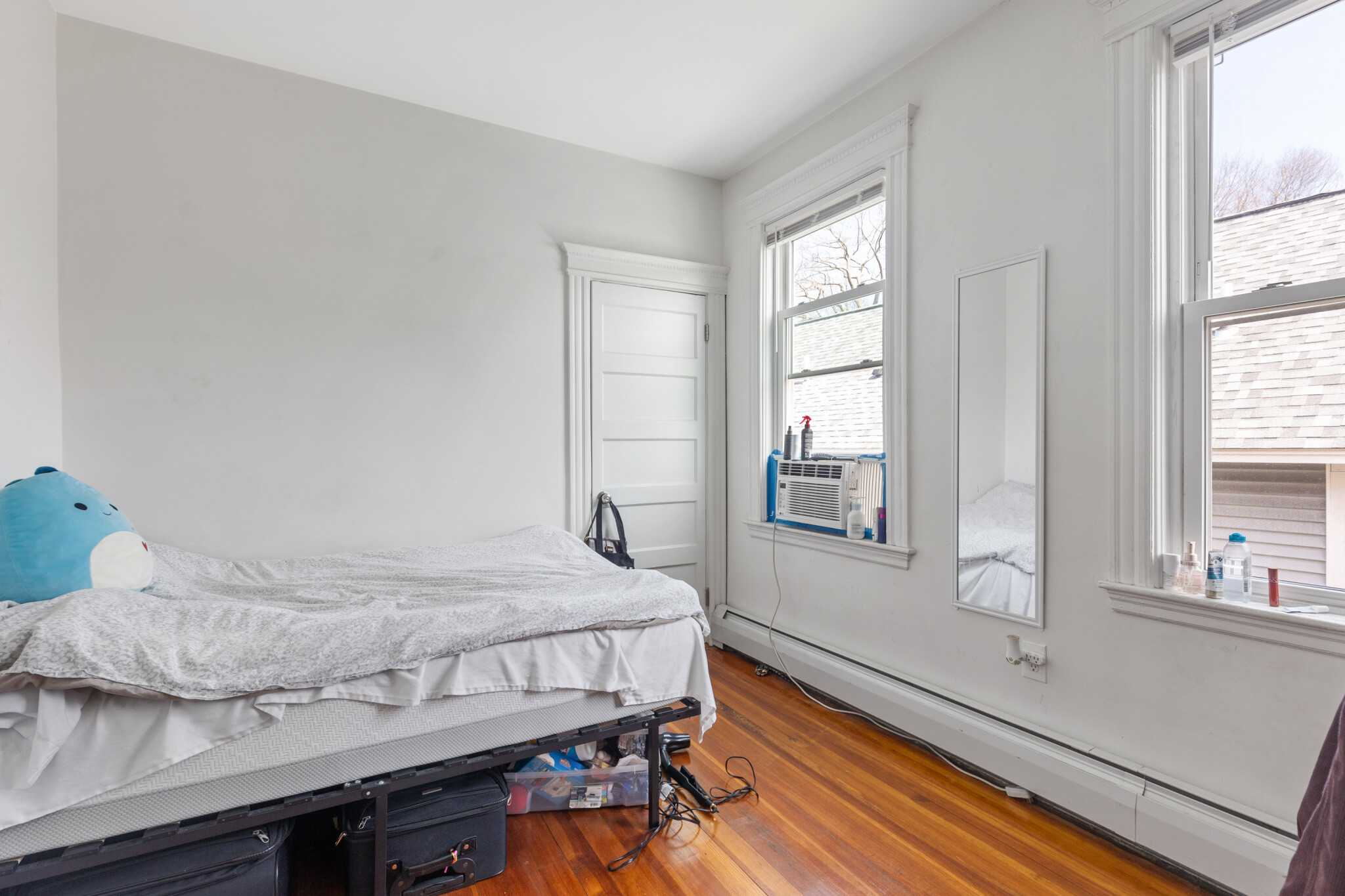 3 bed, 1 bath apartment for rent at 249 Summer St Unit 1L, Spring Hill — photo 7 of 7