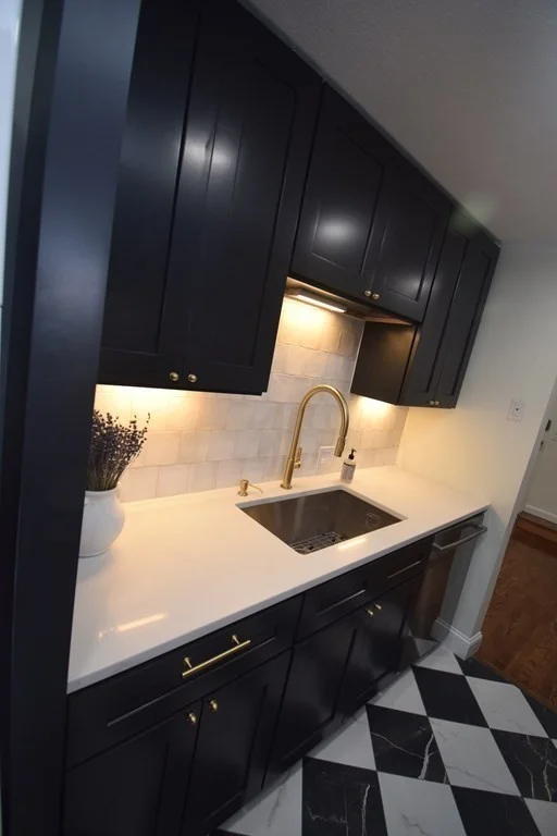 1 bed, 1 bath apartment for rent at 249 W Newton Unit 1, Back Bay — photo 7 of 16