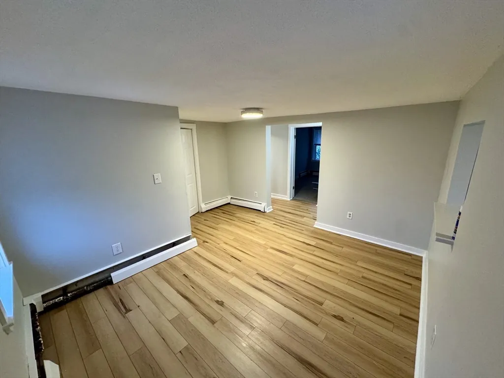 3 bed, 1 bath apartment for rent at 25 1/2 Porter St Unit 3, Taunton — photo 3 of 11